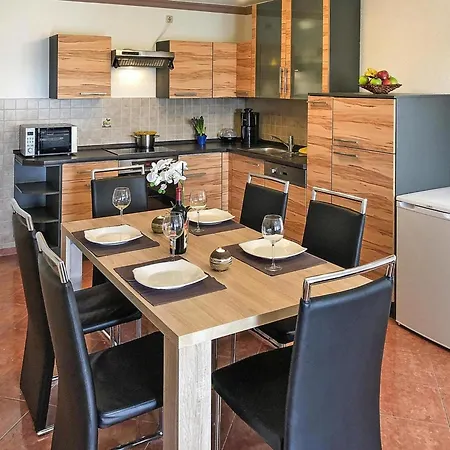 With Terrace At The Kummerower In Sommersdorf Apartment